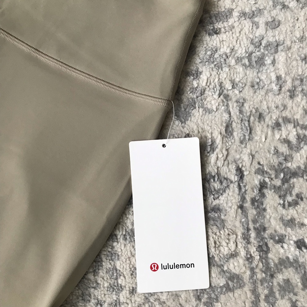 Lululemon Wunder Train High-Rise Tight 28", NWT - Picture 13 of 16